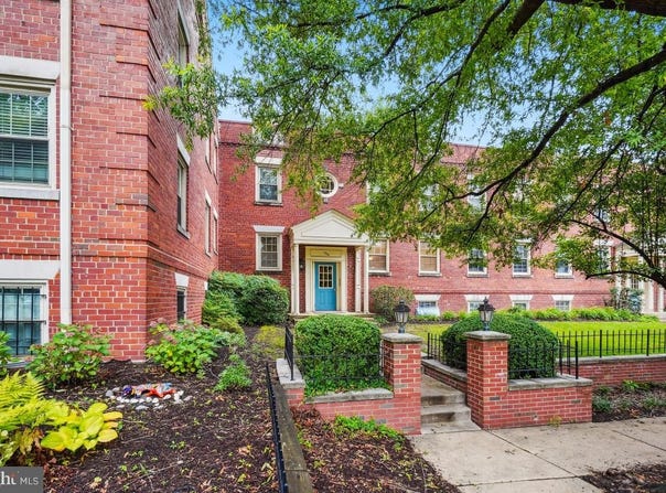 1305 E ABINGDON DRIVE, ALEXANDRIA, VA 22314