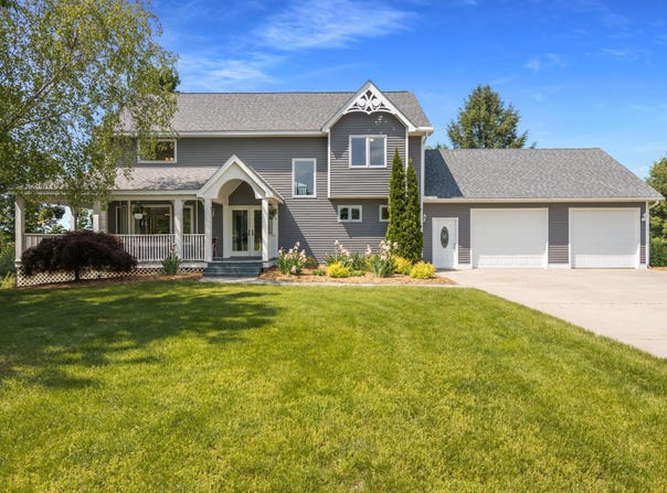 7360 S Upper Orchard Road, Cedar, MI 49621