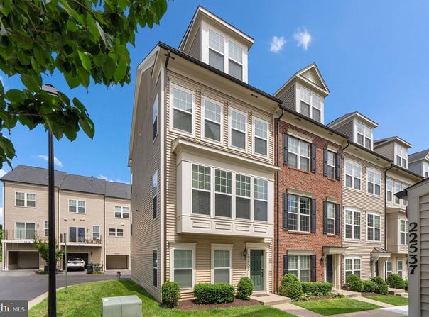22533 PHILLIPS ST #1501, CLARKSBURG, MD 20871