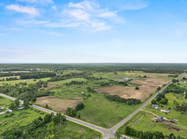 3250 17 Mile Rd., Barryton, MI 49305