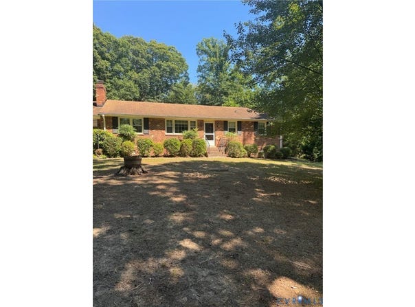 406 Bunker Circle, Sandston, VA 23150