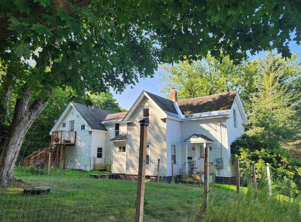 89 Belding Street, Claremont, NH 03743