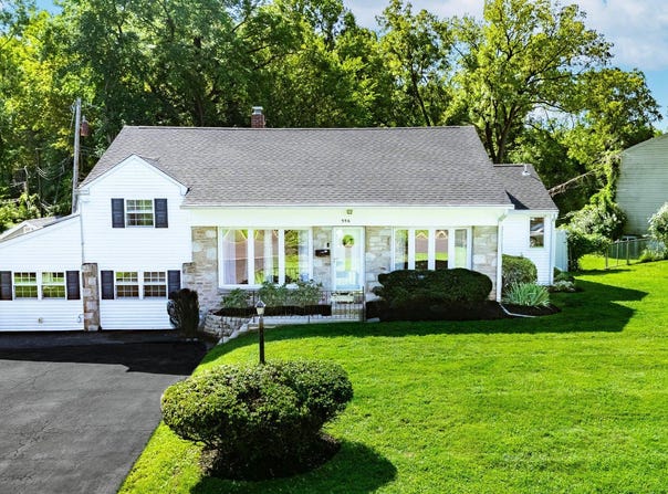 556 REVOLUTIONARY Way, WARMINSTER, PA 18974