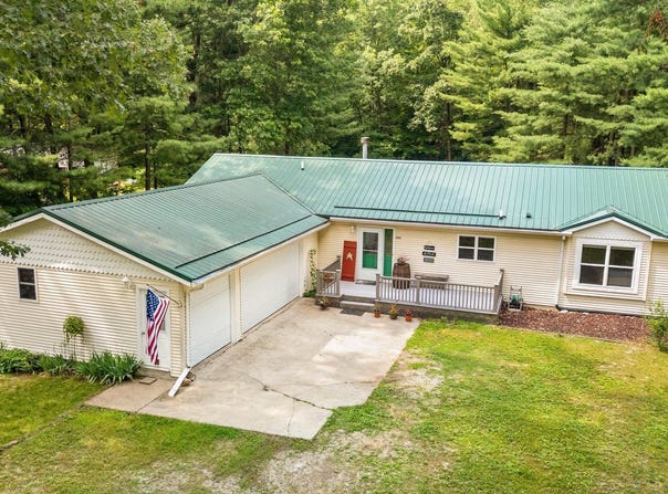 8860 E 710 N Clear Lake Estates, Fremont, IN 46737