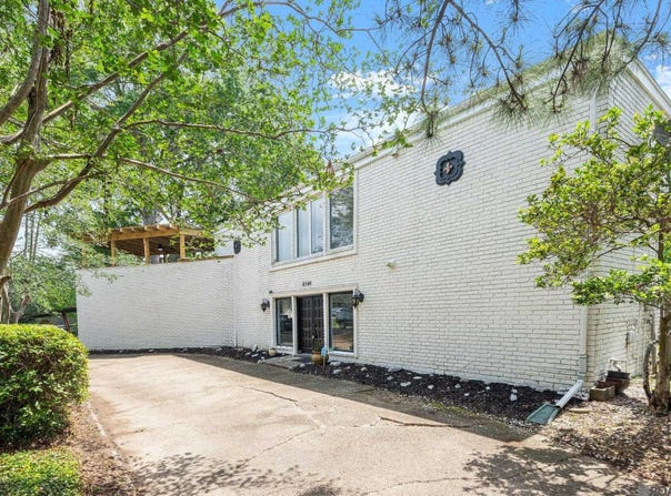 8346 Barnett Dr, Baton Rouge, LA 70809