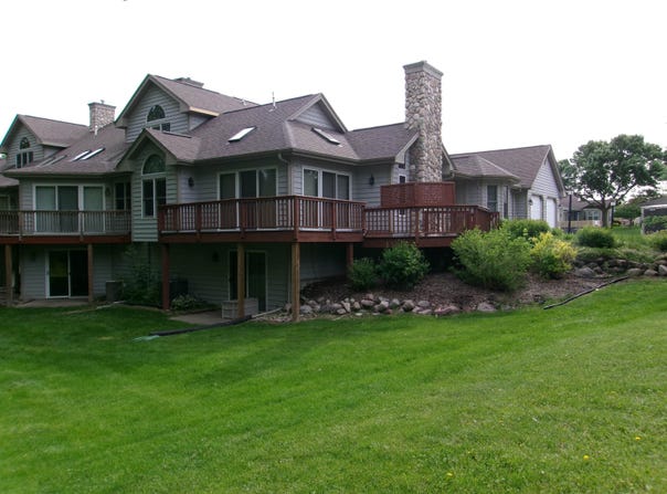 620 Monroe Street, Beaver Dam, WI 53916