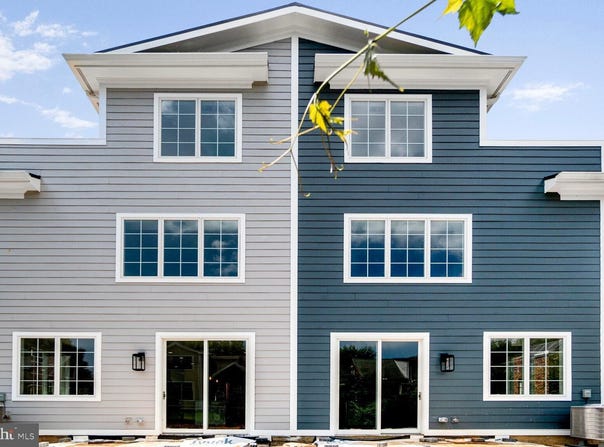 2127 N TROY, ARLINGTON, VA 22201