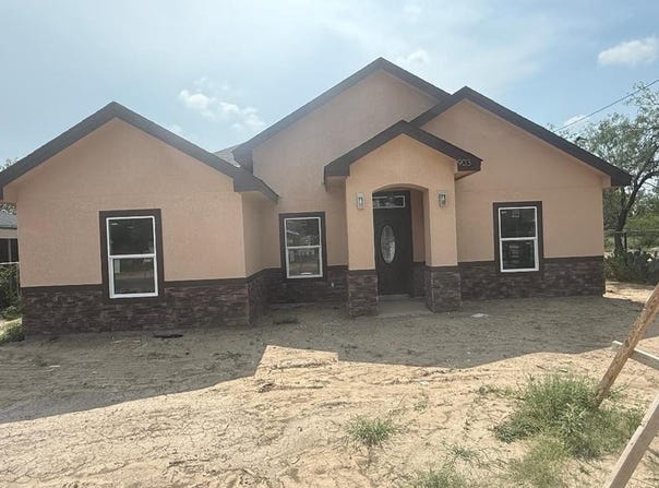 903 KIFURI STREET, Eagle Pass, TX 78852