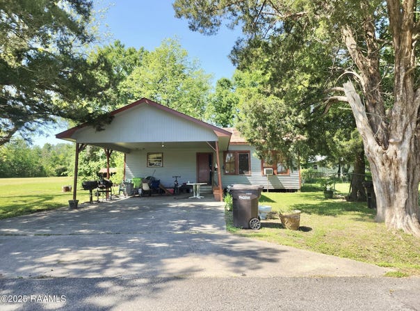 438 Alexander Street, Breaux Bridge, LA 70517