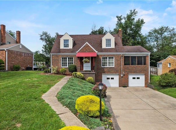 407 Laurel Hill Rd, Shaler, PA 15101