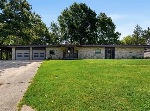 1513 Bowden, Fort Gibson, OK 74434