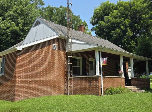 8903 N Ott Road, Edwardsport, IN 47528