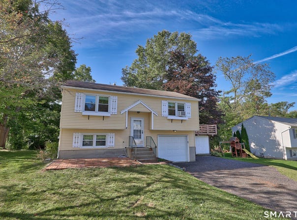 54 Concord Road, Torrington, CT 06790