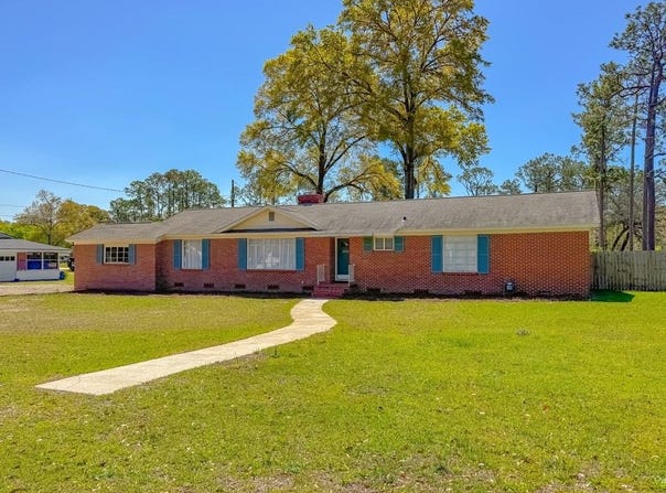 1100 Pine Street, Bainbridge, GA 39819