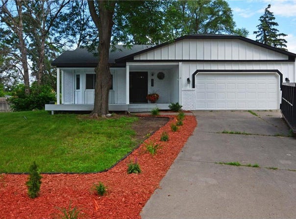 10419 Goldenrod Street NW, Coon Rapids, MN 55448