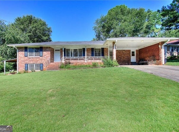1092 Alpco Court, Stone Mountain, GA 30083