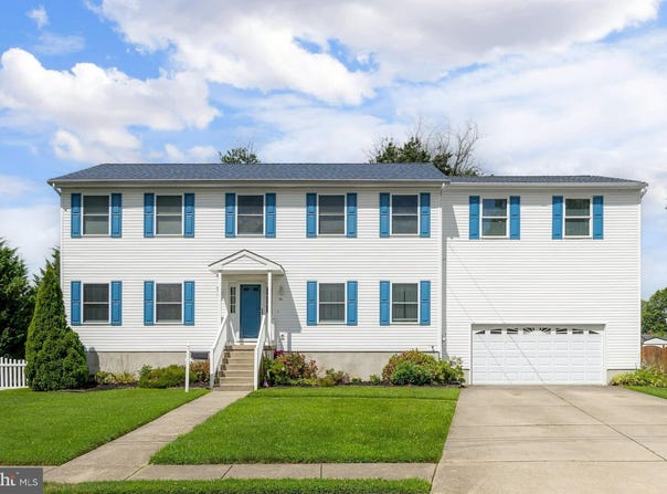 85 ADALISA AVENUE, GIBBSTOWN, NJ 08027