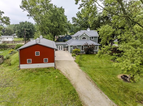 724 N Water Street, Albany, IN 47320