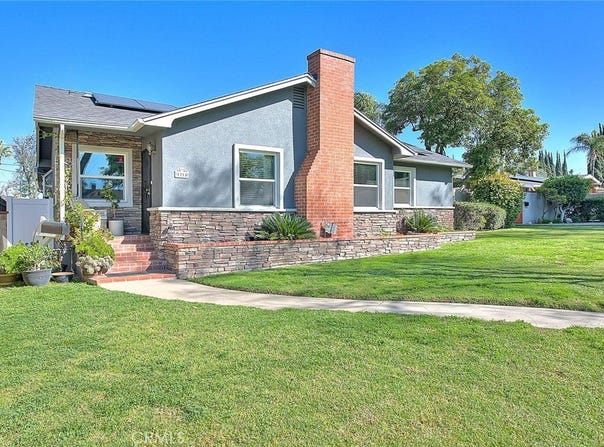 1215 Palm Avenue, Corona, CA 92879