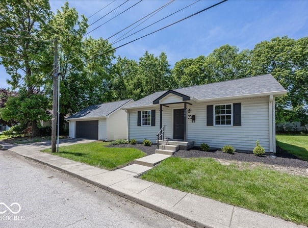 406 Mount Street, Greenfield, IN 46140