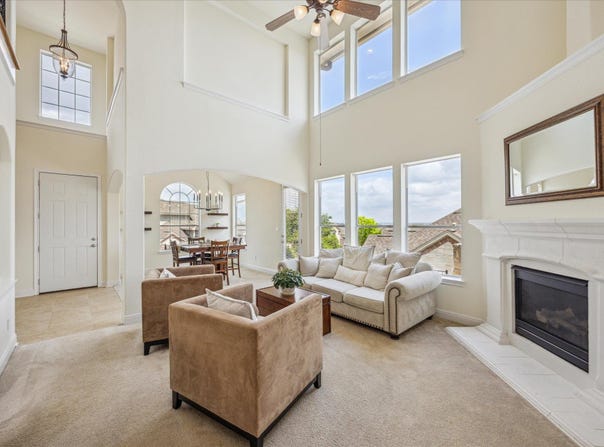 210 Aria RDG, Austin, TX 78738