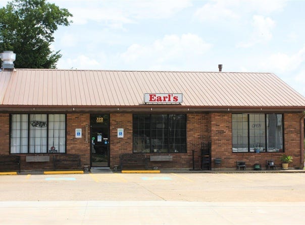 339 E Main Street, Auburn, KY 42206