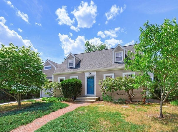 11 Hatfield Rd, Newton, MA 02465