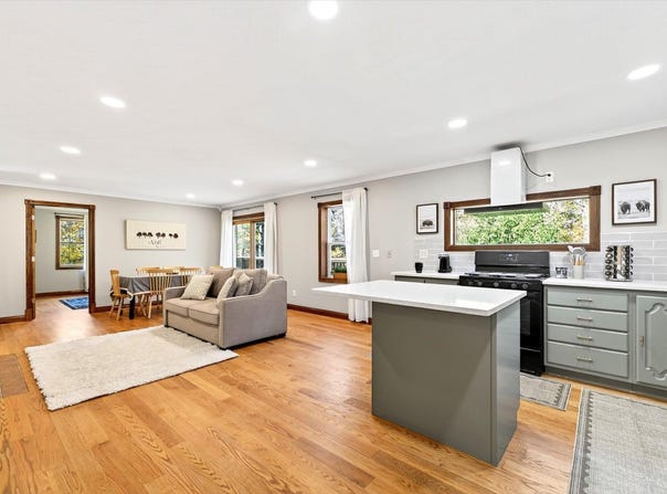 4975 E 46, Bloomington, IN 47401