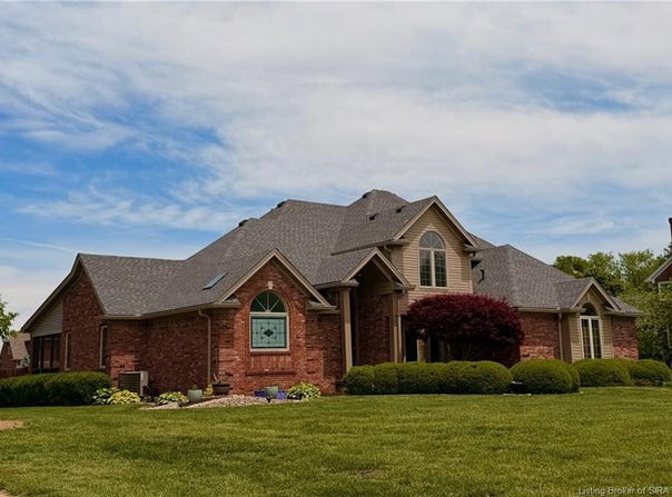 6004 Springcrest Drive, Georgetown, IN 47122