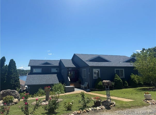 2264 Bittersweet Road, Lake Ozark, MO 65049