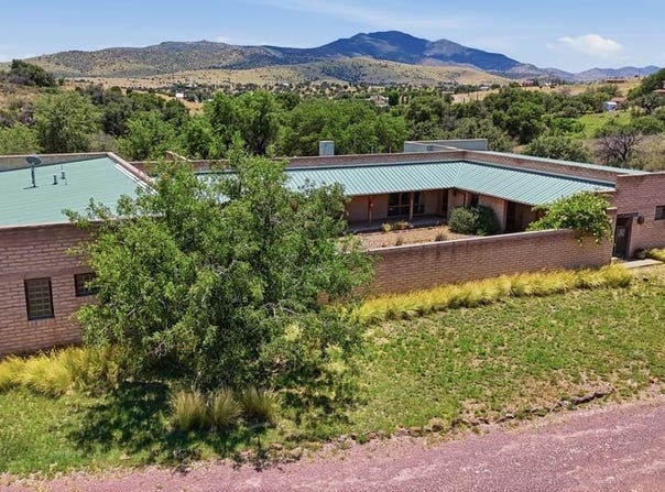 204 Dove Ln, Fort Davis, TX 79734