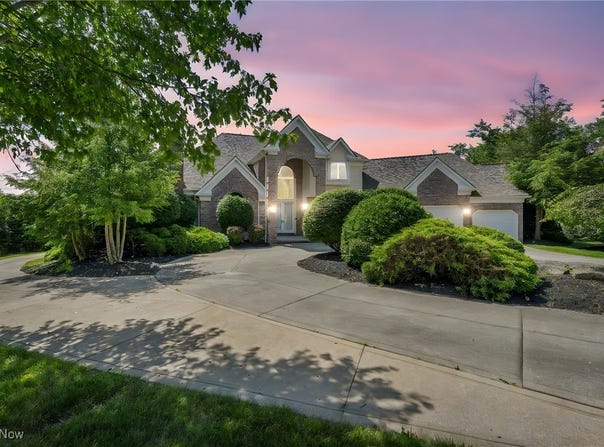23855 W Rim Drive, Columbia Station, OH 44028