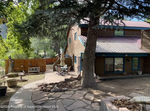 2401 Bennett Avenue, Glenwood Springs, CO 81601