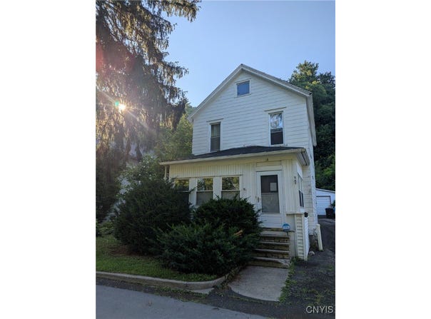 14 Otter Creek Place, Cortland, NY 13045