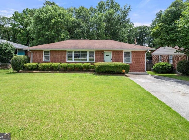 135 5th Avenue, Jonesboro, GA 30236