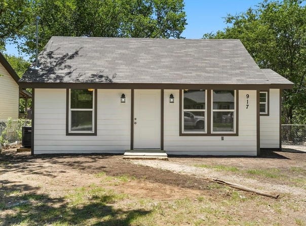917 N Wood Street, Denton, TX 76209