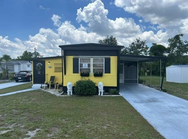 2550 Skyview St, Sebring, FL 33870