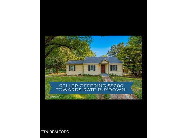332 Wilson Ave, Maryville, TN 37803
