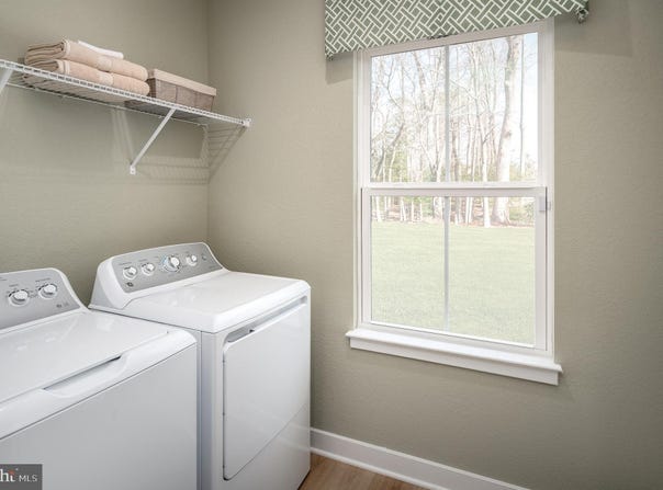5064 HELTON DRIVE, SYKESVILLE, MD 21784