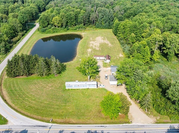 2617 Pymatuning Lake Road, Andover, OH 44003