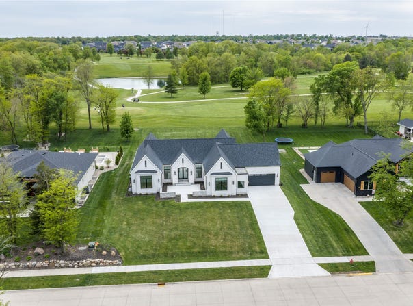 108 Iron Drive, Huxley, IA 50124