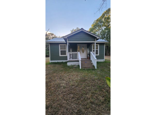 735 Central, Bradley, AR 71826