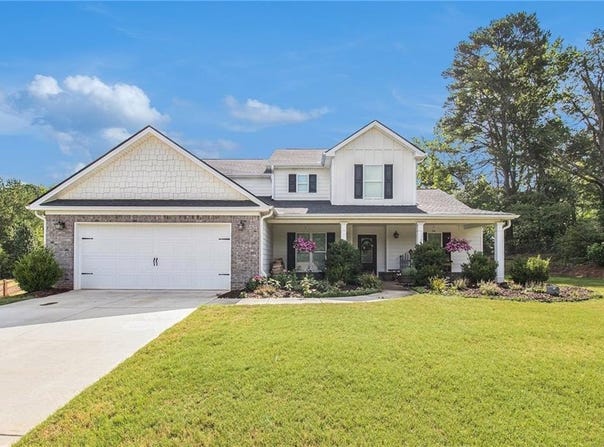 237 Poppyfield Farm Drive, Good Hope, GA 30641
