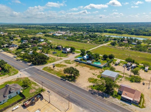 0 Broadway St, Mertzon, TX 76941