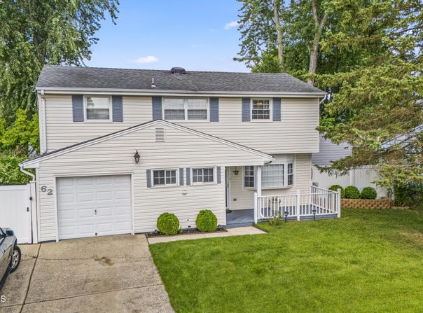 62 Grace Drive, Old Bridge, NJ 08857