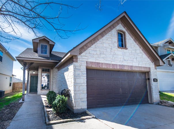 141 Kype CV, Kyle, TX 78640