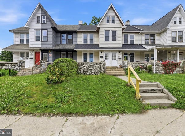751 E LINCOLN Highway, COATESVILLE, PA 19320