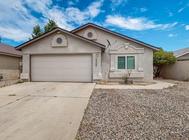 2208 DESERT BREEZE Drive SW, Albuquerque, NM 87121
