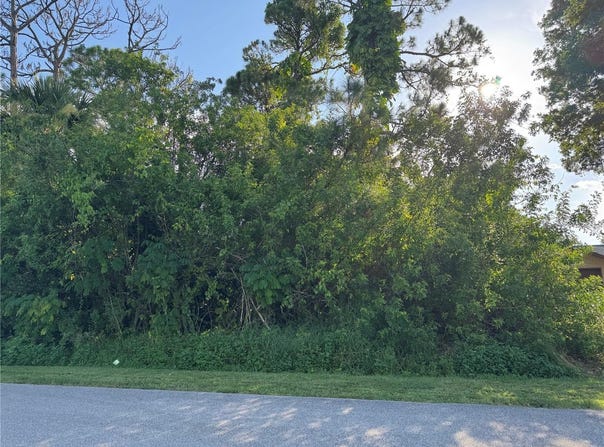 4615 47TH COURT, VERO BEACH, FL 32967