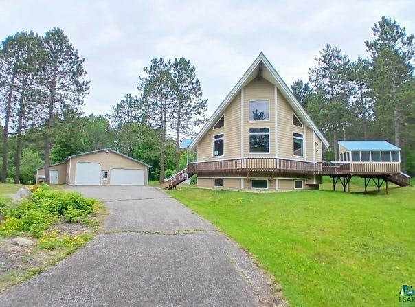 5465 Fawn Trail Rd, Duluth, MN 55811
